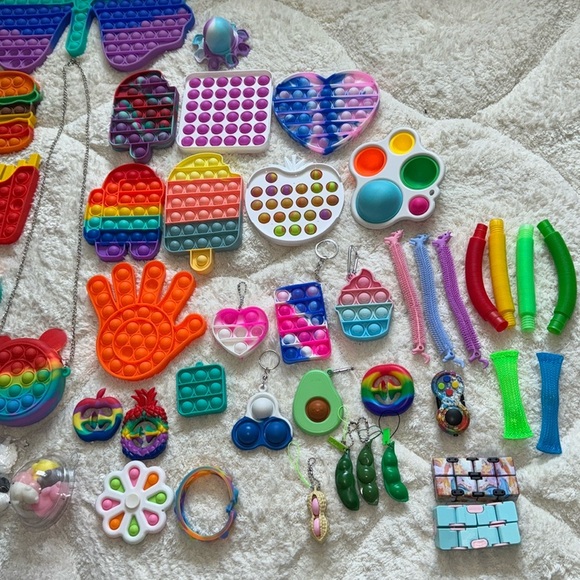 “POP IT” FIDGET VARIETY LOT! - Picture 5 of 5